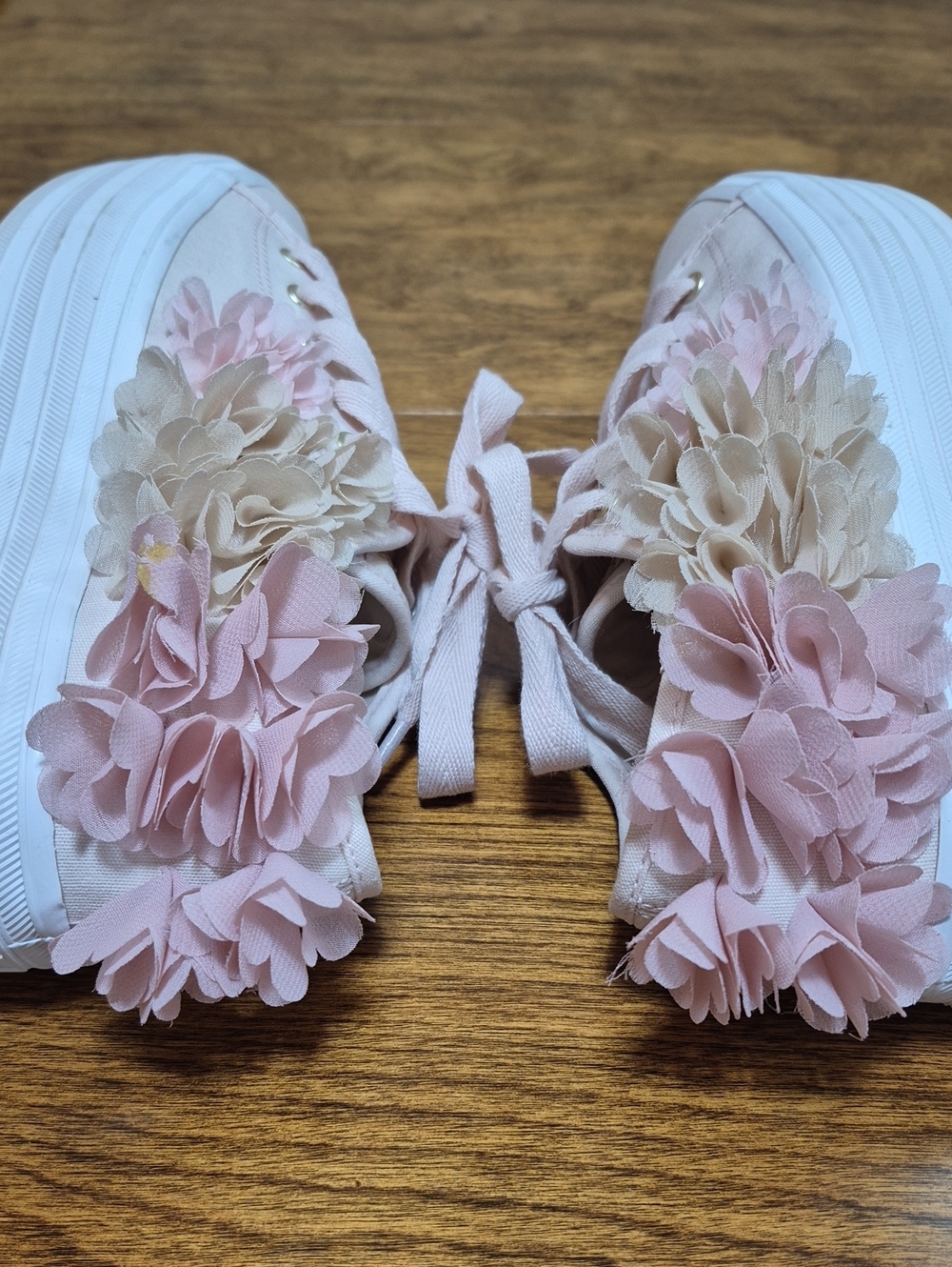 KEDS Triple Up Floral Appliquè Women's Platform Canvas Sneakers, Size US 7 - Picture 9 of 17